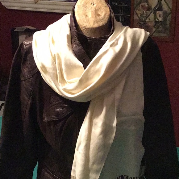 NEW💕Jones New York Wrap Scarf - Picture 4 of 9